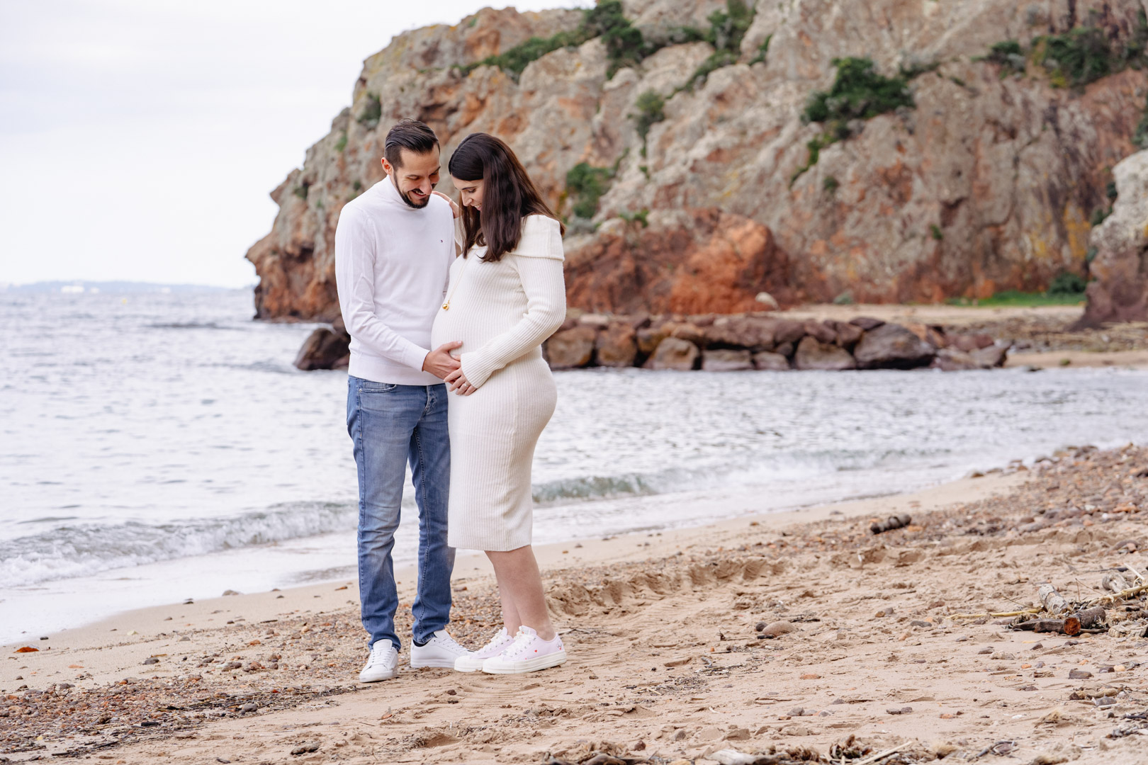 Photographe Grossesse – Émotion et complicité dans un cadre naturel