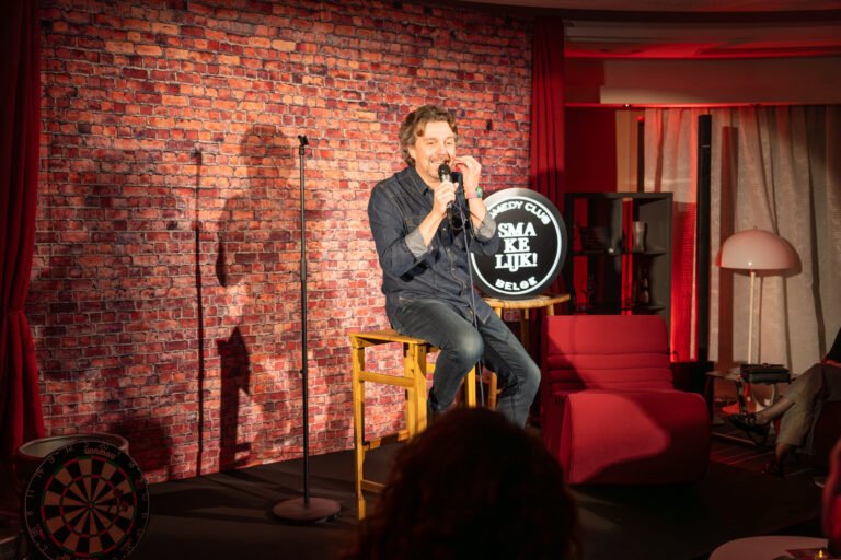 Le Smakelijk Comedy Club au Méridien Beach Plaza à Monaco